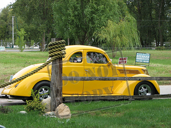 1937 Ford Coupe