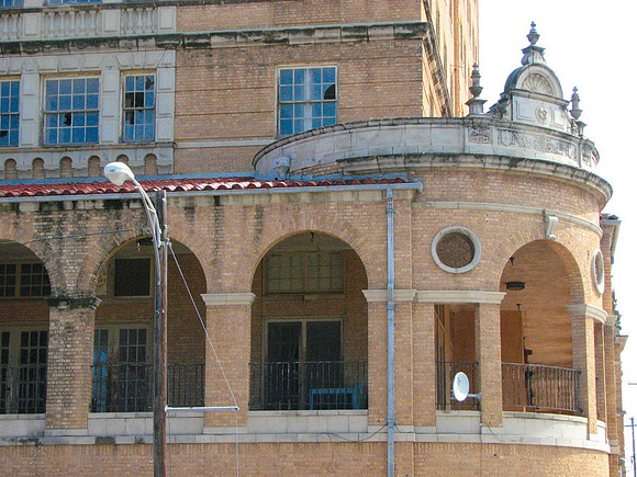 Baker Hotel