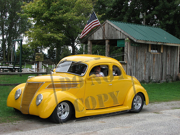 1937 Ford Coupe